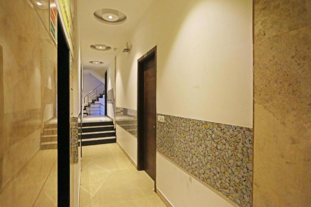 Hotel Urban Luxury Új-Delhi Kültér fotó